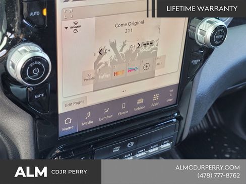 New 2026 RAM 3500 Tradesman image 18