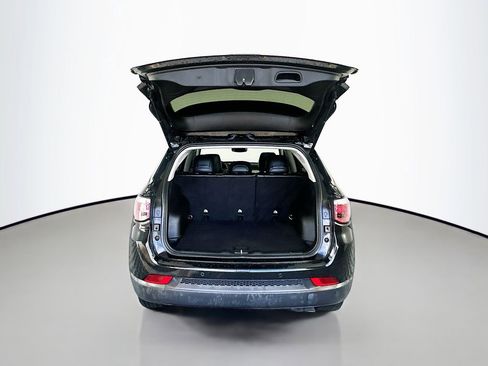 Used 2022 Jeep Compass Limited image 25