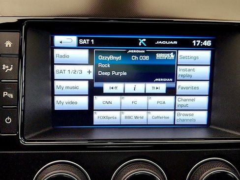 Used 2017 Jaguar F-TYPE S RWD image 18