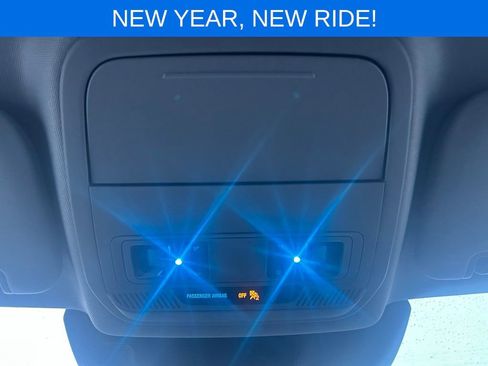 Certified 2021 Ford Explorer XLT w/ Class III Trailer Tow Package image 32