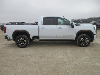New 2026 GMC Sierra 2500 Denali Ultimate w/ Max Trailering Package