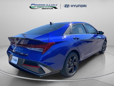 New 2026 Hyundai Elantra SEL Sport Premium FWD image 8