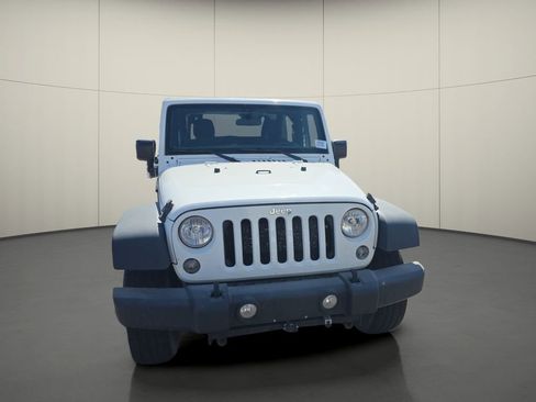 Used 2017 Jeep Wrangler Sport w/ Quick Order Package 24S AWD/4WD image 2