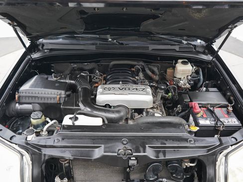 Used 2005 Toyota 4Runner Sport AWD/4WD image 27