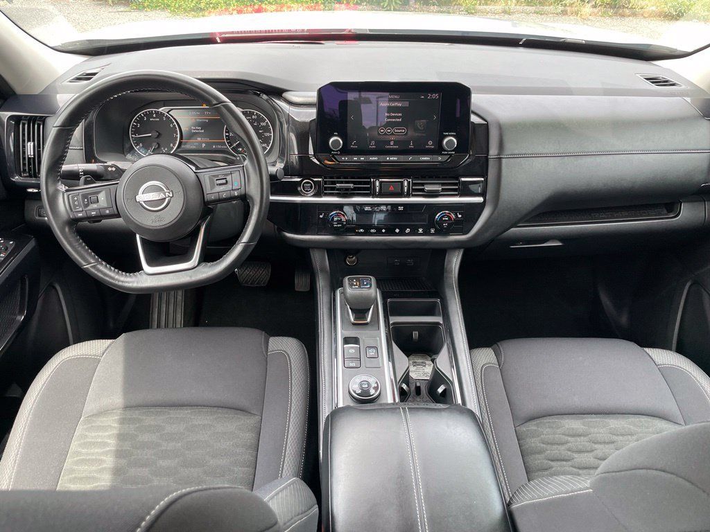 Certified 2022 Nissan Pathfinder SV w/ SV Premium Package AWD/4WD image 12