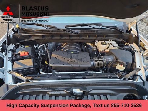 Used 2023 GMC Sierra 1500 SLT w/ SLT Convenience Package image 24