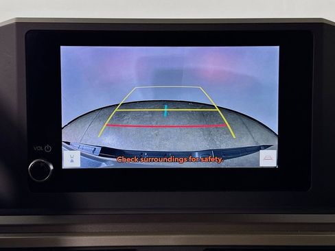 Used 2024 Toyota Tacoma SR5 image 15