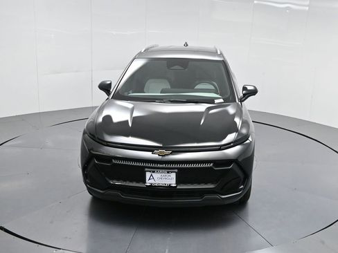 Used 2026 Chevrolet Equinox EV LT image 37