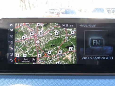 Used 2018 BMW M550i xDrive image 27