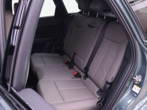 New 2026 Audi Q3 quattro 2.0T AWD/4WD image 12
