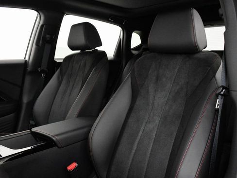 New 2025 Acura ADX A-Spec image 9