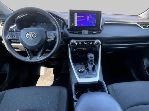 Certified 2025 Toyota RAV4 XLE AWD/4WD image 16