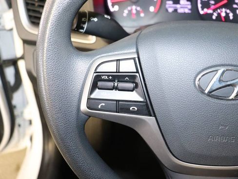 Used 2020 Hyundai Accent SEL image 14