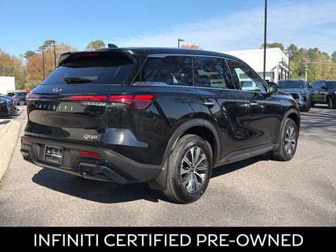 Certified 2025 INFINITI QX60 Pure image 12