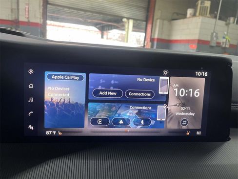 Certified 2025 Nissan Murano SV image 17