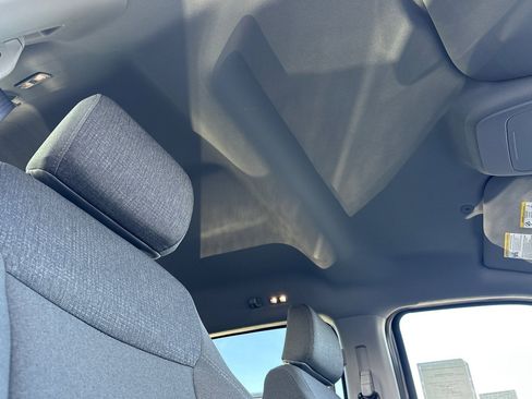 New 2025 Ford F150 Lightning XLT image 15