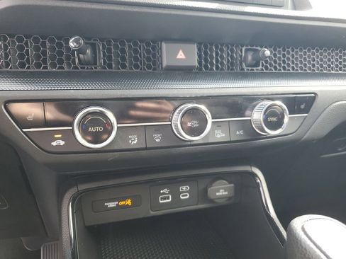 Certified 2023 Honda CR-V EX image 30