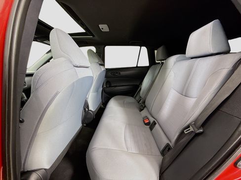 Used 2024 Toyota Corolla Cross AWD Hybrid w/ Moonroof Package image 25
