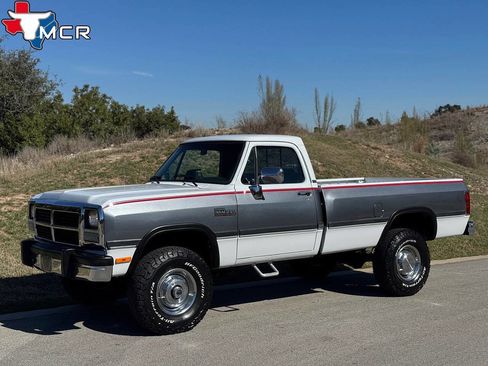 Used 1993 Dodge D/W Truck 250 image 5