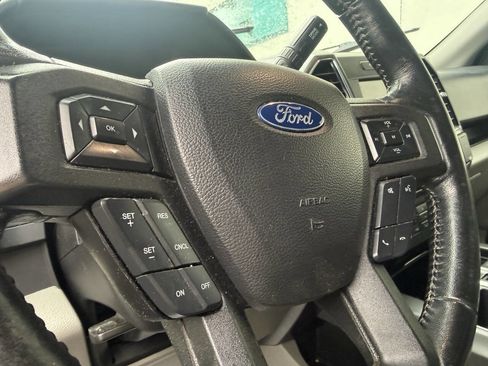 Used 2018 Ford F150 XLT w/ Equipment Group 302A Luxury image 11