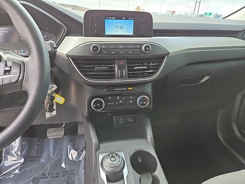 Used 2022 Ford Escape S image 27