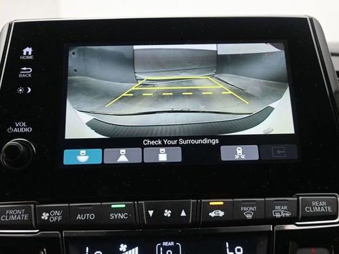 Used 2022 Honda Odyssey Elite image 18
