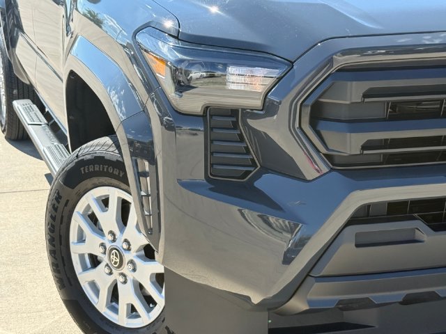 Used 2025 Toyota Tacoma SR RWD image 7
