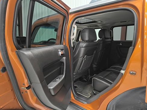 Used 2007 HUMMER H3 AWD/4WD image 15
