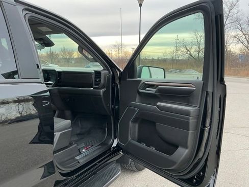 Used 2022 Chevrolet Silverado 1500 RST image 22