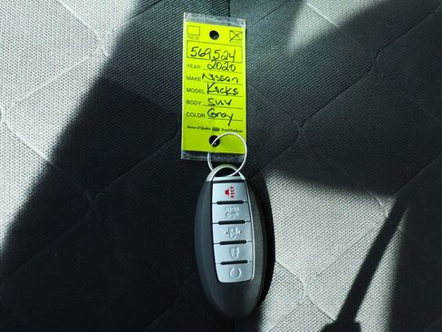 Used 2020 Nissan Kicks SV image 56