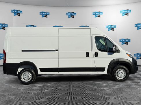 Used 2025 RAM ProMaster 2500 image 7