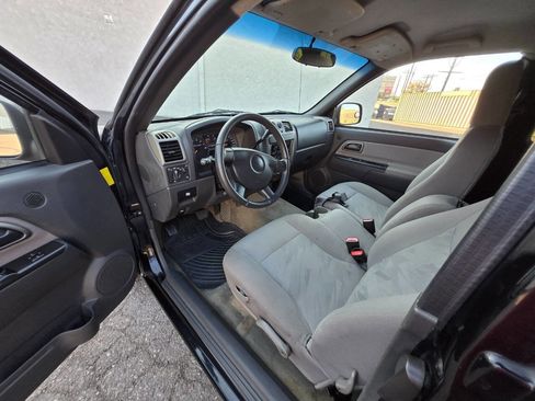 Used 2004 Chevrolet Colorado 2WD Extended Cab w/ Comfort Convenience Package image 22