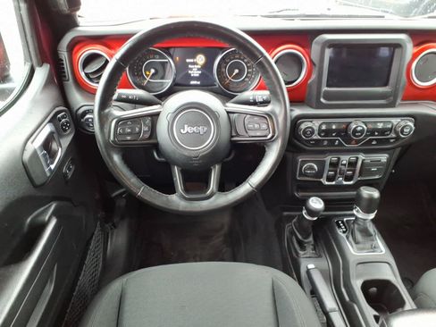 Used 2021 Jeep Gladiator Sport AWD/4WD image 14