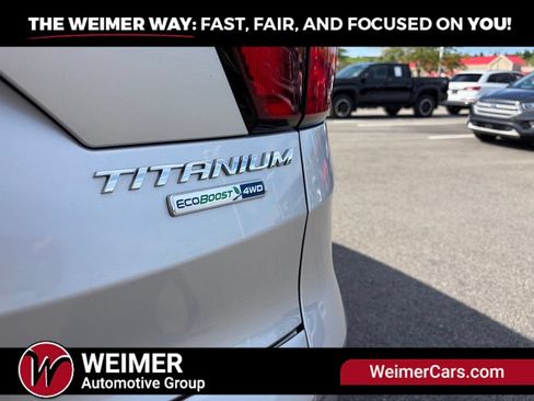 Used 2019 Ford Escape Titanium AWD/4WD image 16