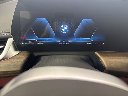 New 2026 BMW X1 xDrive28i AWD/4WD image 21
