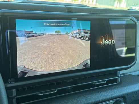 New 2026 Jeep Gladiator Sport AWD/4WD image 16