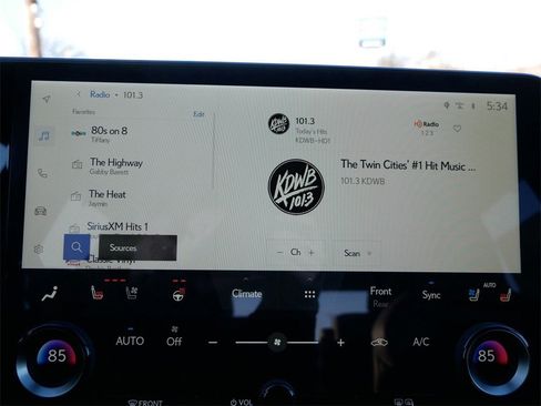 New 2026 Lexus TX 500h AWD image 18