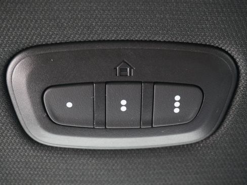 Used 2022 RAM 1500 Big Horn w/ Night Edition AWD/4WD image 25