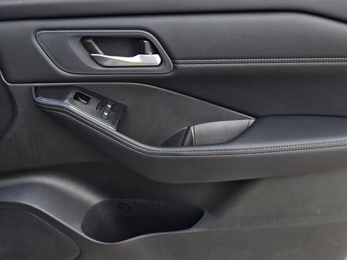 New 2026 Nissan Rogue Dark Armor AWD/4WD image 8
