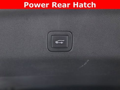 Used 2024 GMC Yukon SLT w/ SLT Premium Package AWD/4WD image 33