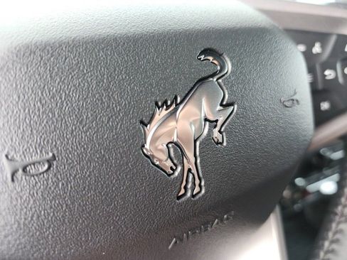 New 2024 Ford Bronco Outer Banks w/ Sasquatch Package image 22