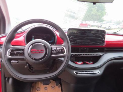Used 2024 FIAT 500 e (RED) image 17