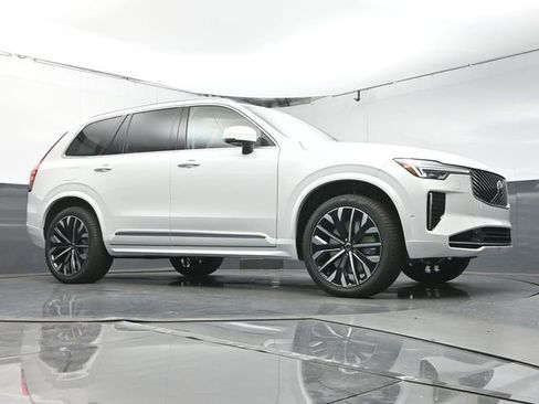 Used 2026 Volvo XC90 T8 Ultra w/ Protection Package Premier image 41
