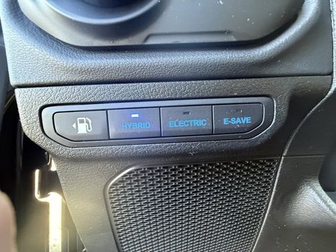 Used 2024 Jeep Wrangler High Altitude image 16