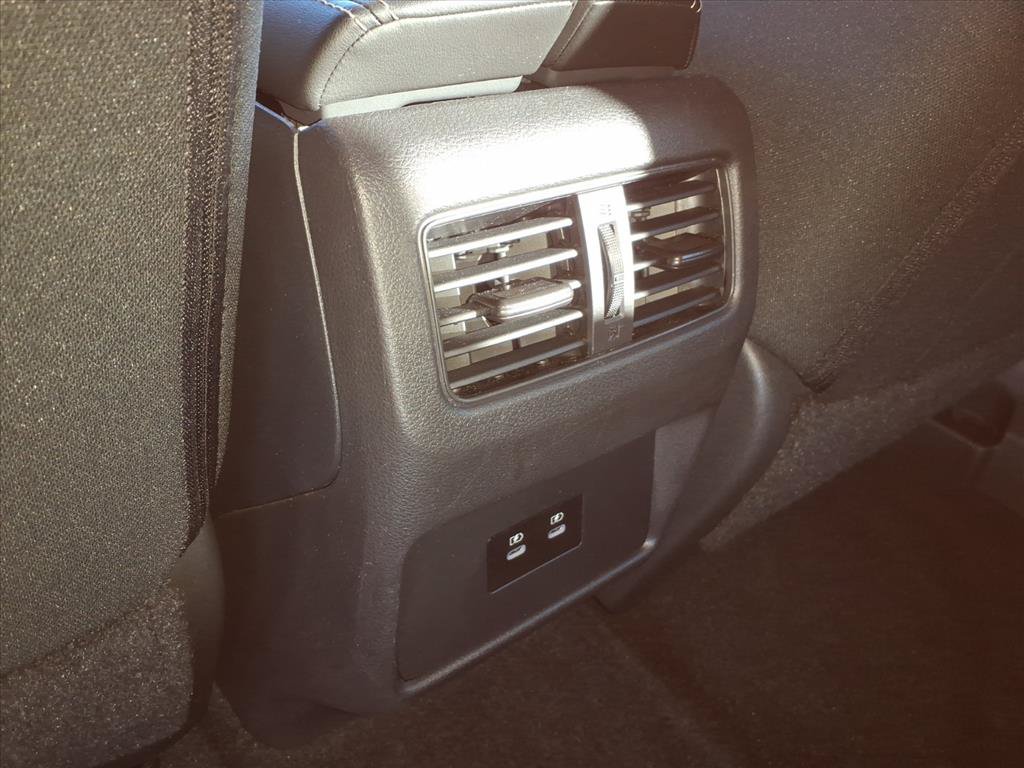 Used 2024 Nissan Rogue SV FWD image 16