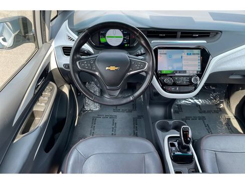 Used 2017 Chevrolet Bolt Premier w/ Driver Confidence II Package FWD image 16