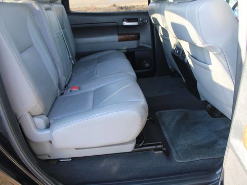 Used 2012 Toyota Tundra Limited w/ Memory Pkg image 7