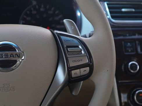 Used 2013 Nissan Altima 3.5 S FWD image 8