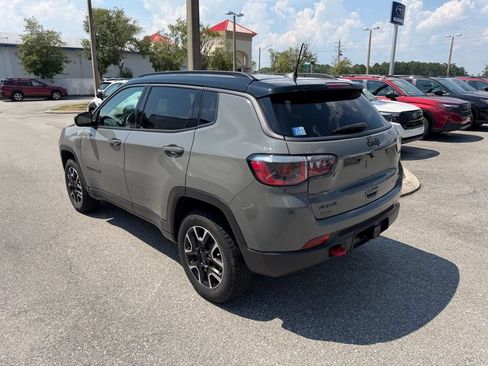 Used 2020 Jeep Compass Trailhawk w/ Trailer Tow Group AWD/4WD image 7