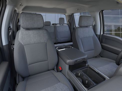 New 2026 Ford F250 XLT w/ FX4 Off-Road Package image 10